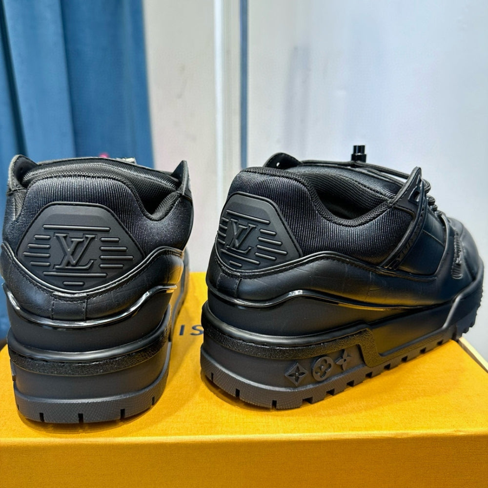 Tênis LV Trainer Maxi Preto