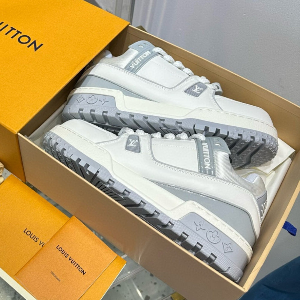 Tênis LV Trainer Maxi Cinza