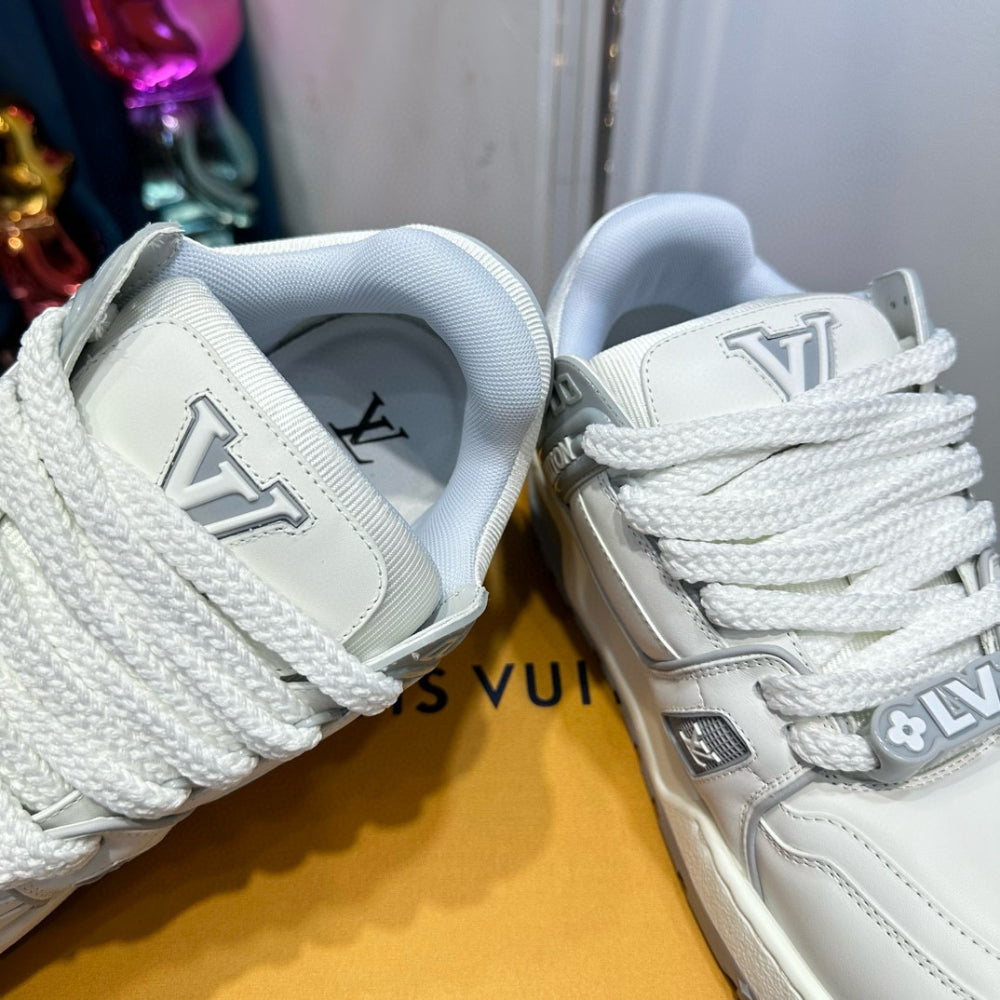 Tênis LV Trainer Maxi Cinza