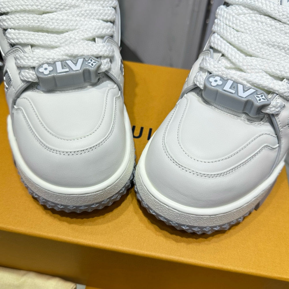 Tênis LV Trainer Maxi Cinza