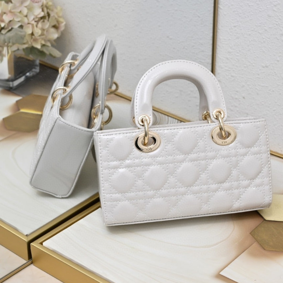 Bolsa Dio Lady Joy Pequena Verniz Branco 22cm