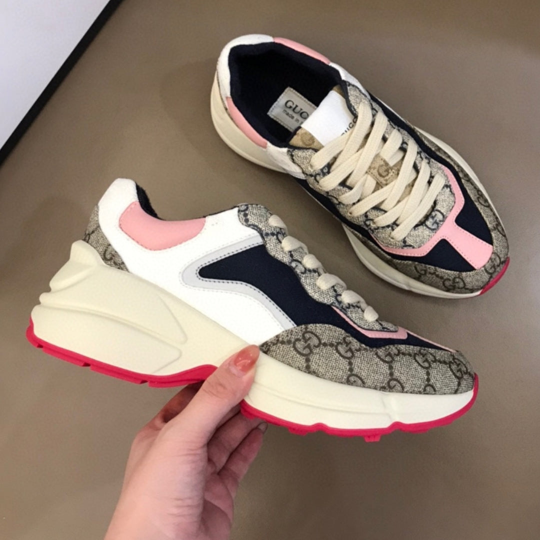 Tenis GG Rhyton Canvas com Rosa Branco e Azul escuro