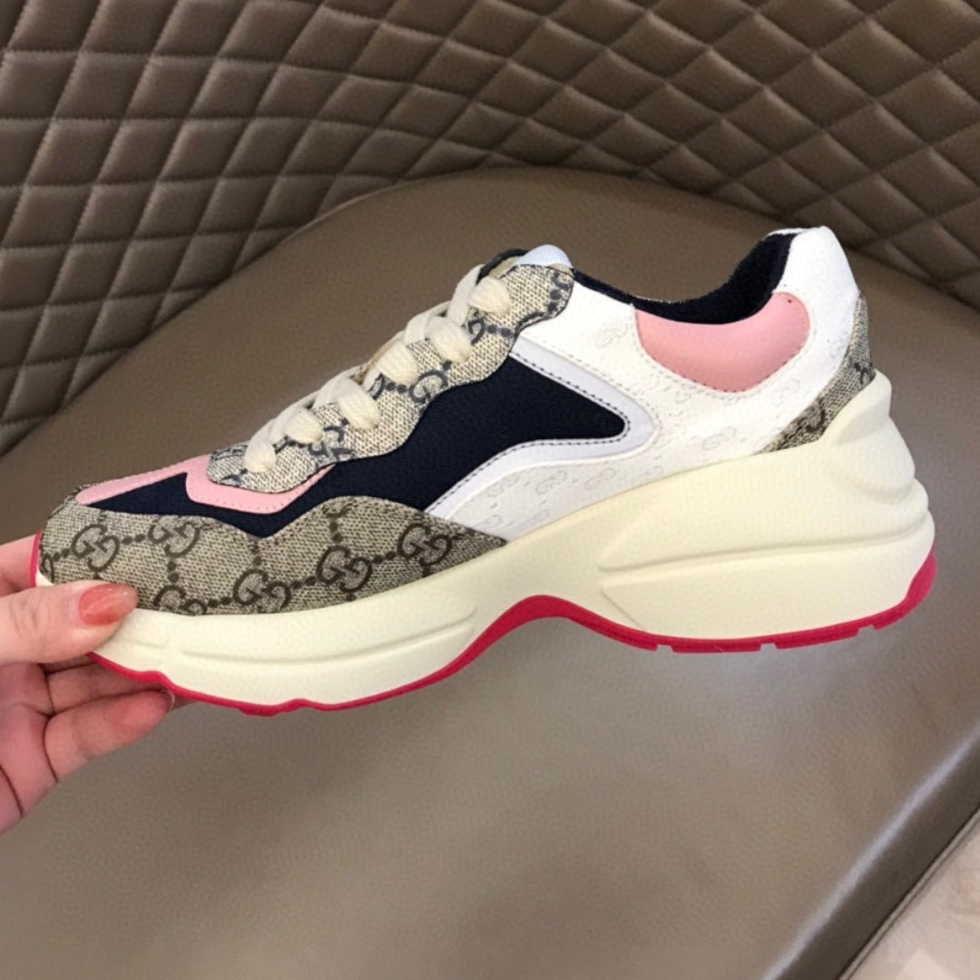 Tenis GG Rhyton Canvas com Rosa Branco e Azul escuro