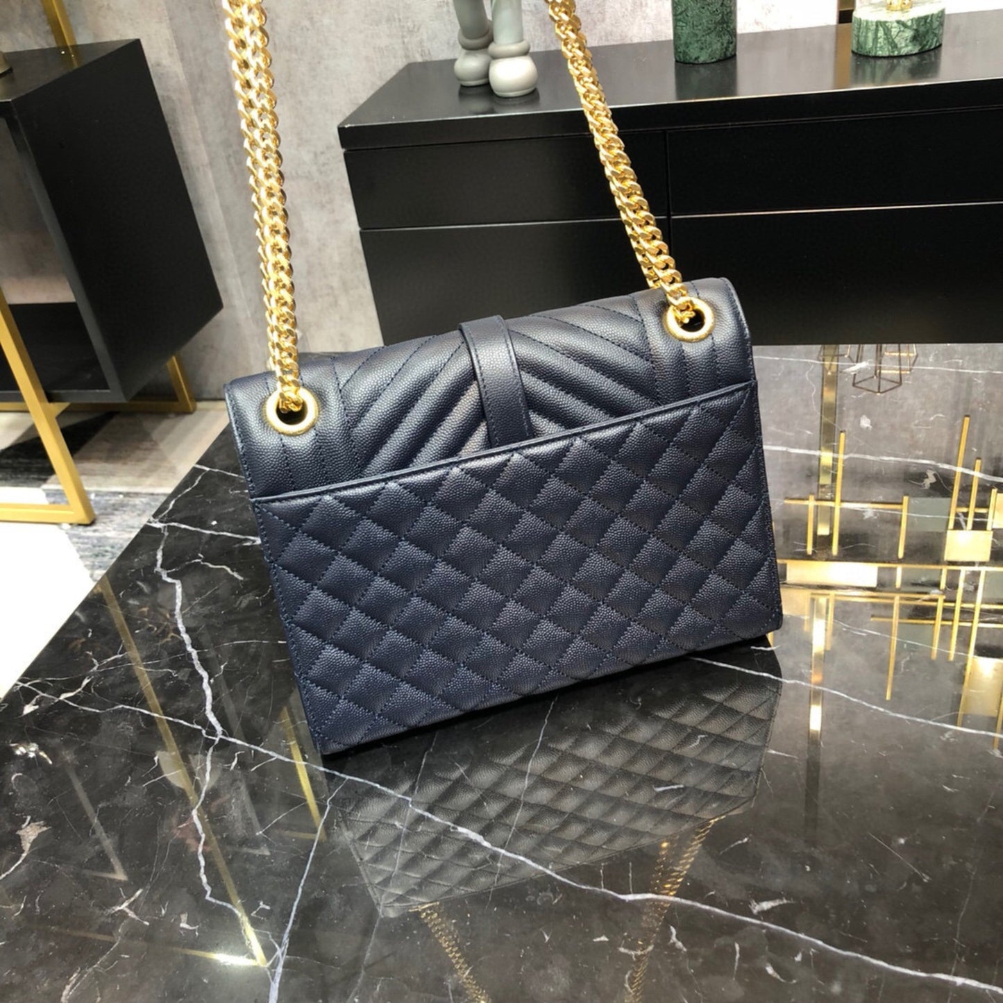 Bolsa YSL tiracolo Envelope Média Azul 24cm