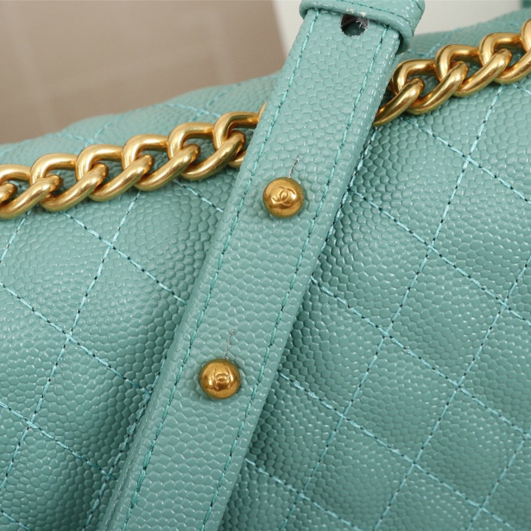 Bolsa CHN Boy Verde Claro com Dourado 25cm