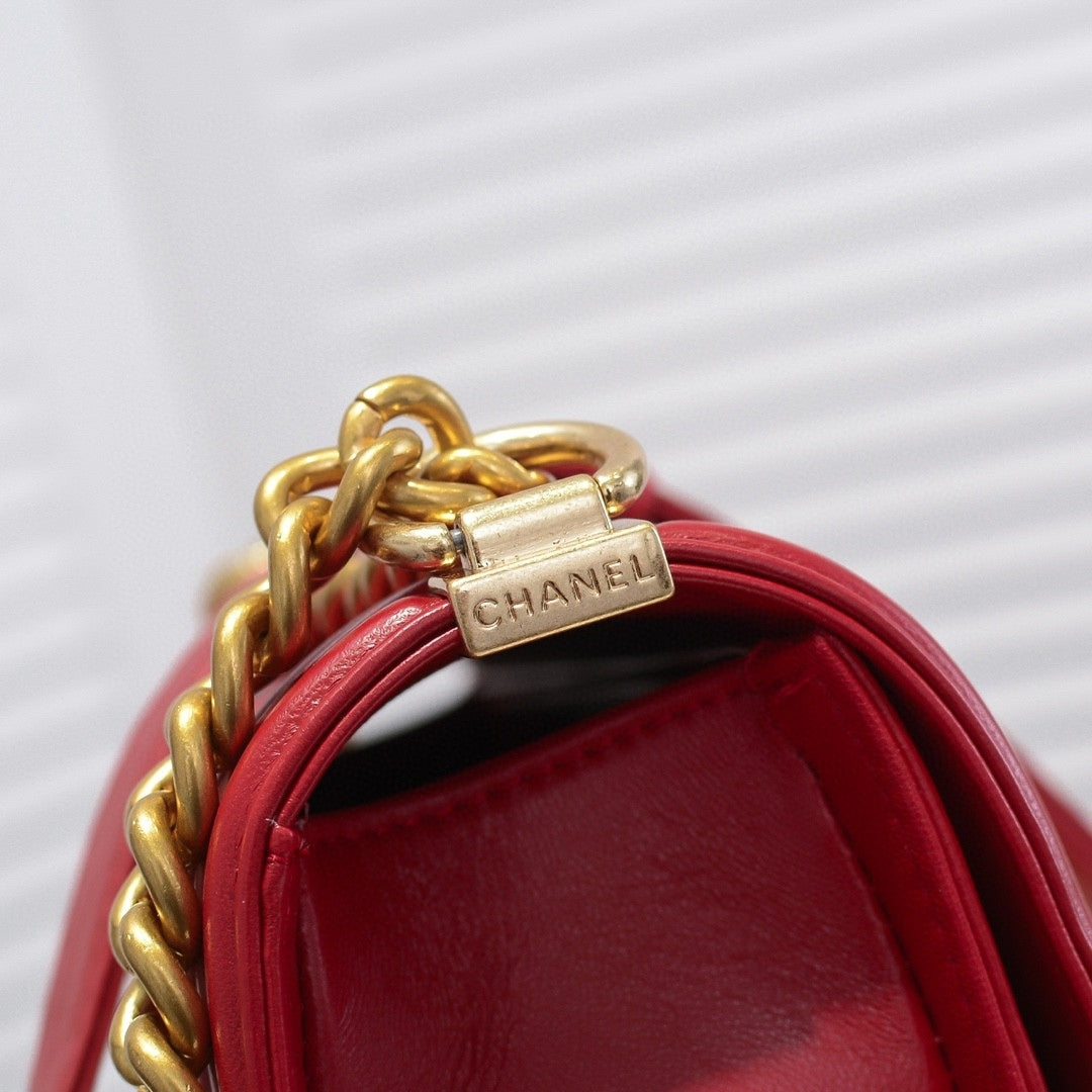 Bolsa CHN Boy Vermelho com Dourado 25cm