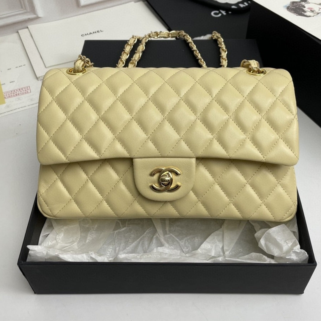 Bolsa CHN Classica Amarelo Claro com Dourado 25cm