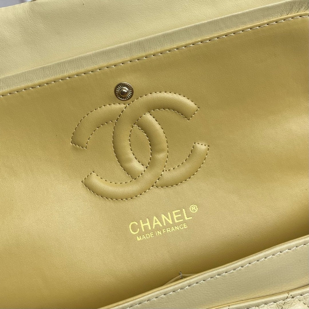 Bolsa CHN Classica Amarelo Claro com Dourado 25cm