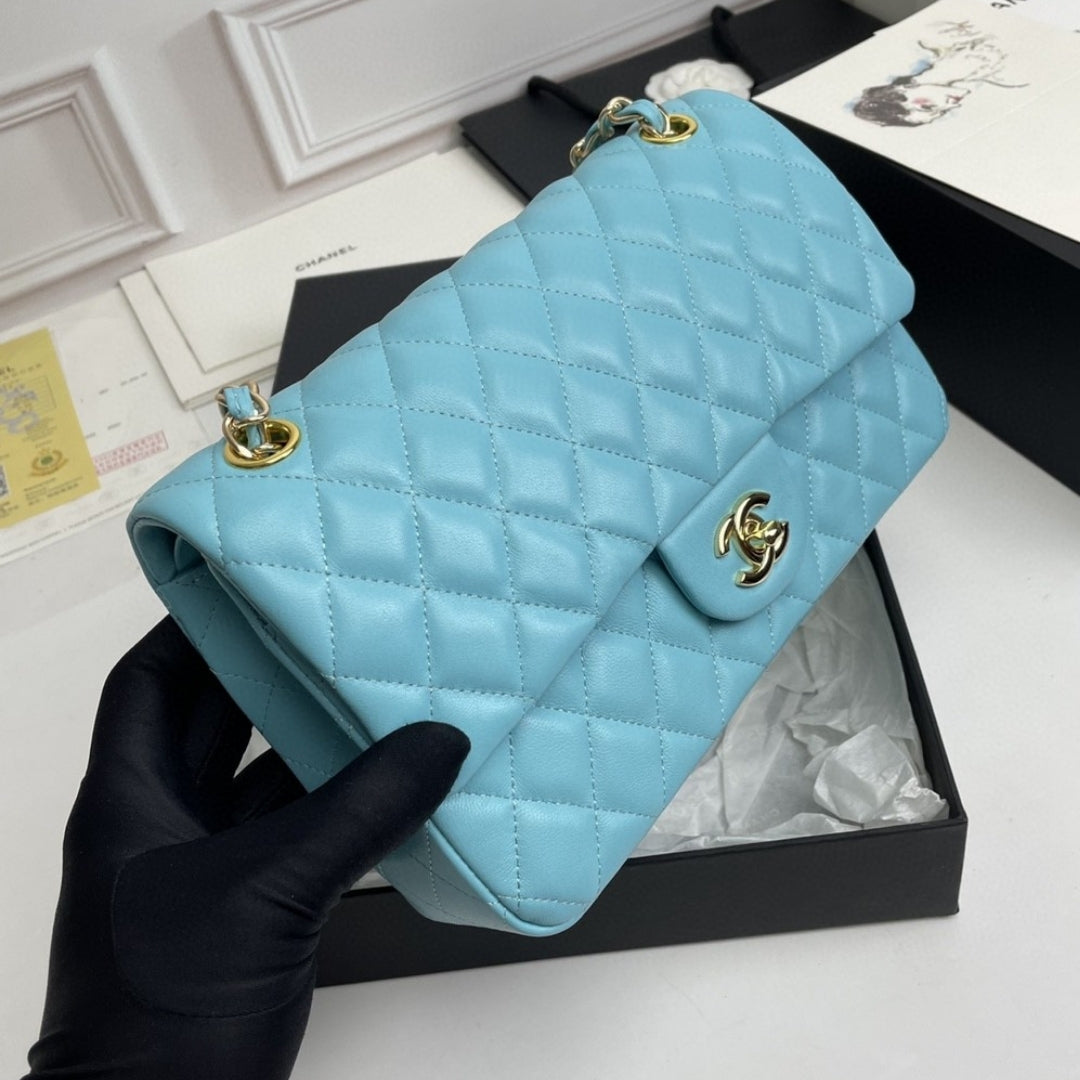 Bolsa CHN Classica Azul claro com Dourado 25cm