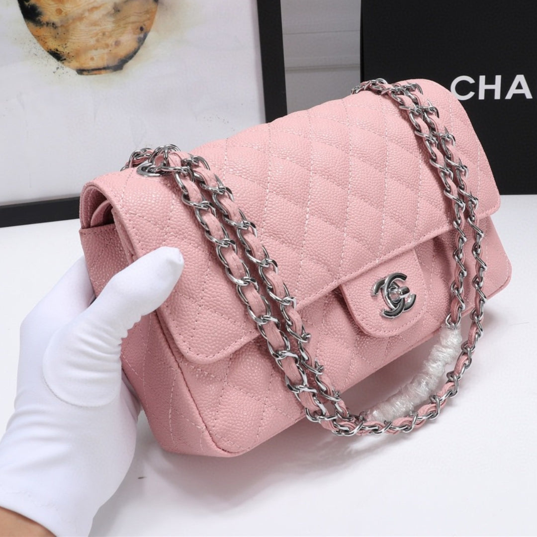 Bolsa CHN Classica detalhes Rosa com prata 25cm