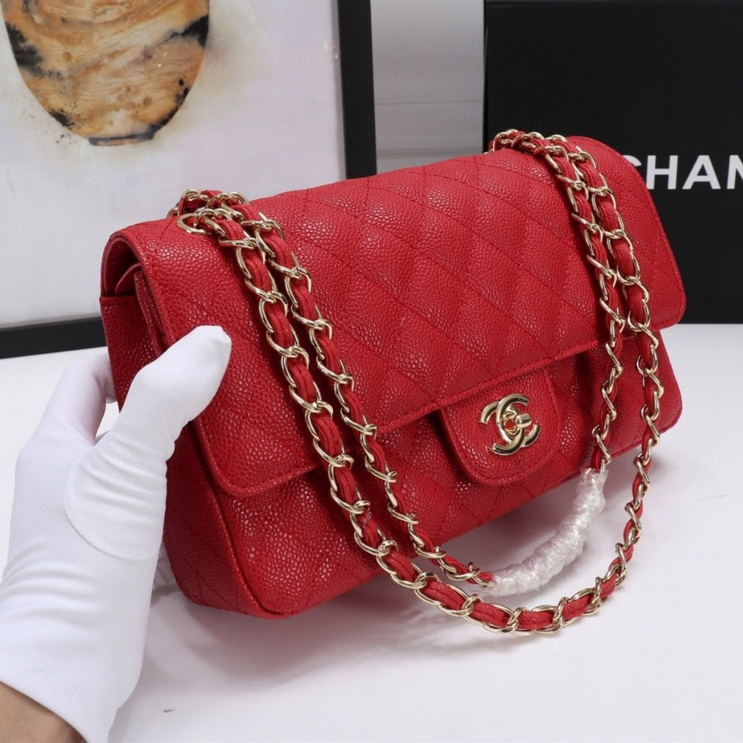 Bolsa CHN Classica detalhes Vermelho com Dourado 25cm