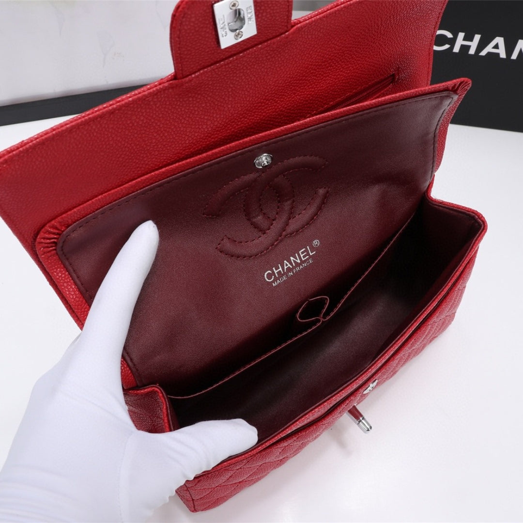 Bolsa CHN Classica detalhes Vermelho com prata 25cm