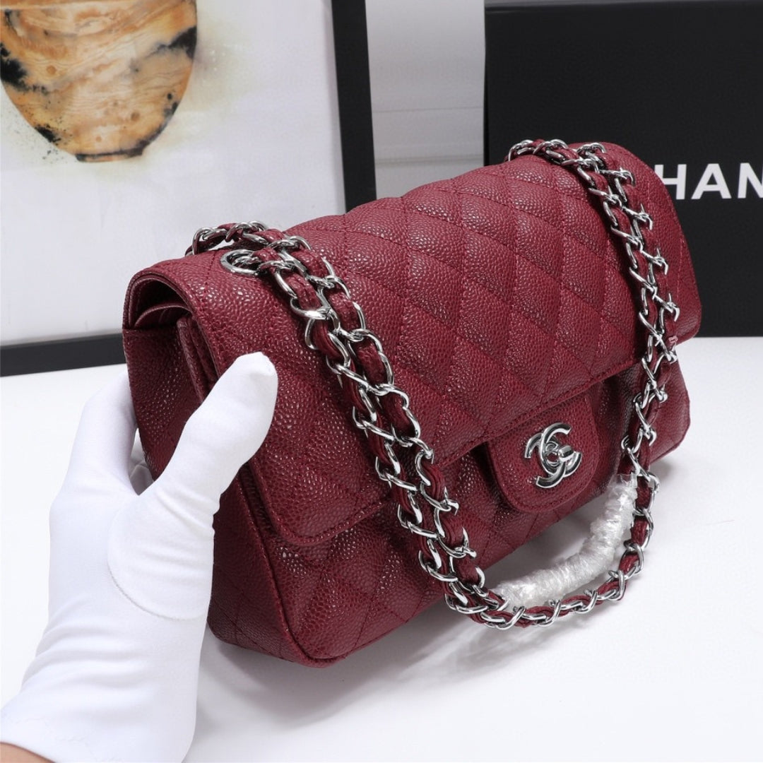 Bolsa CHN Classica detalhes Vinho com prata 25cm
