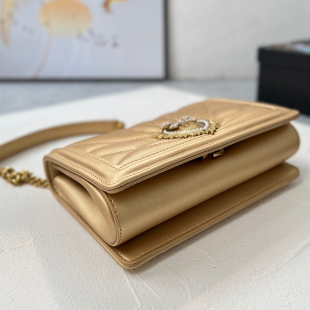 Bolsa DG Devotion Pequena Dourado 21cm