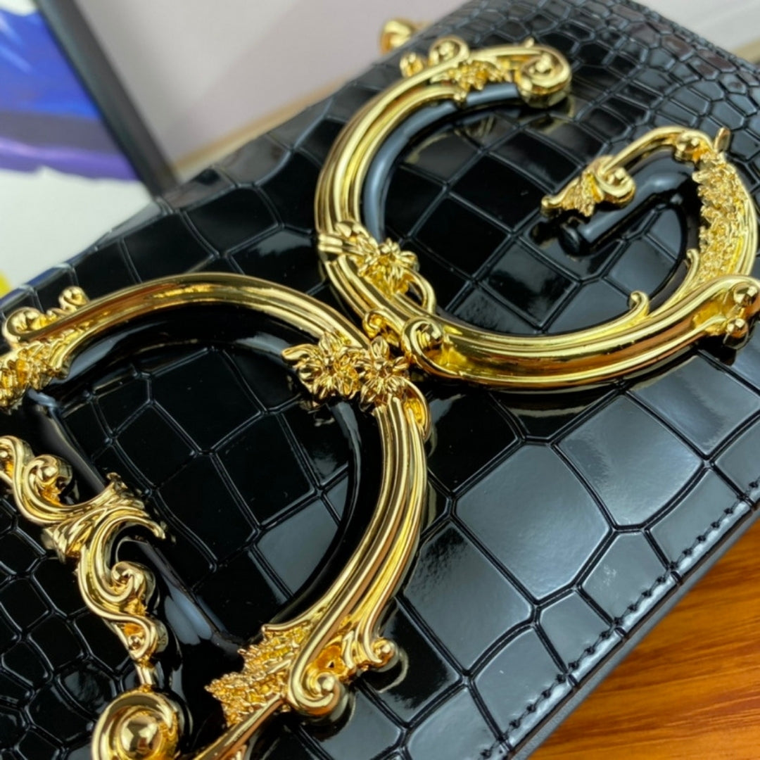 Bolsa DG tiracolo Girls Preto com detalhes 21cm