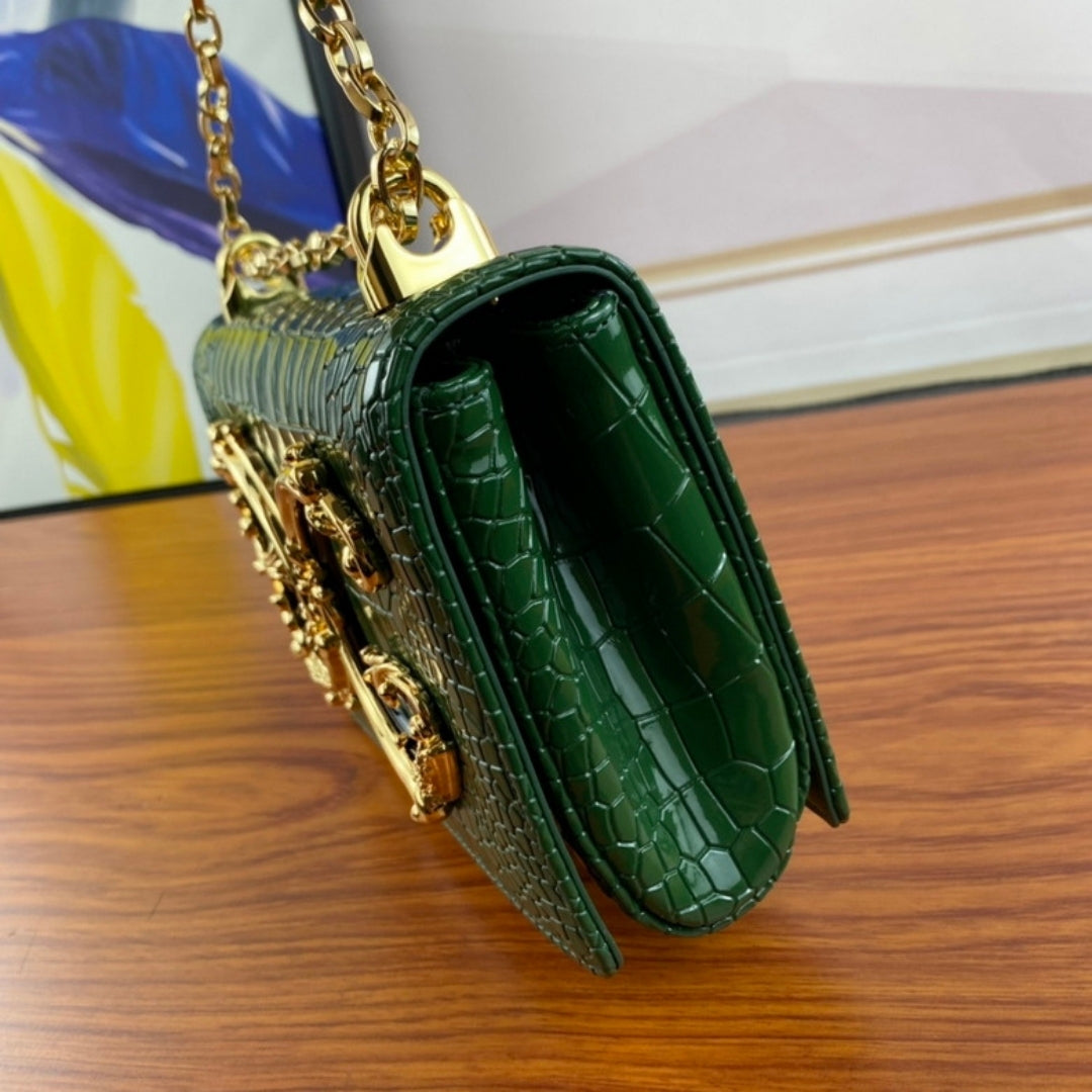 Bolsa DG tiracolo Girls Verde com detalhes 21cm