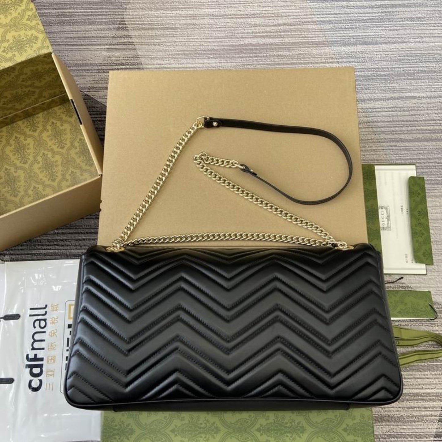Bolsa GG Marmont Grande Preto 40cm