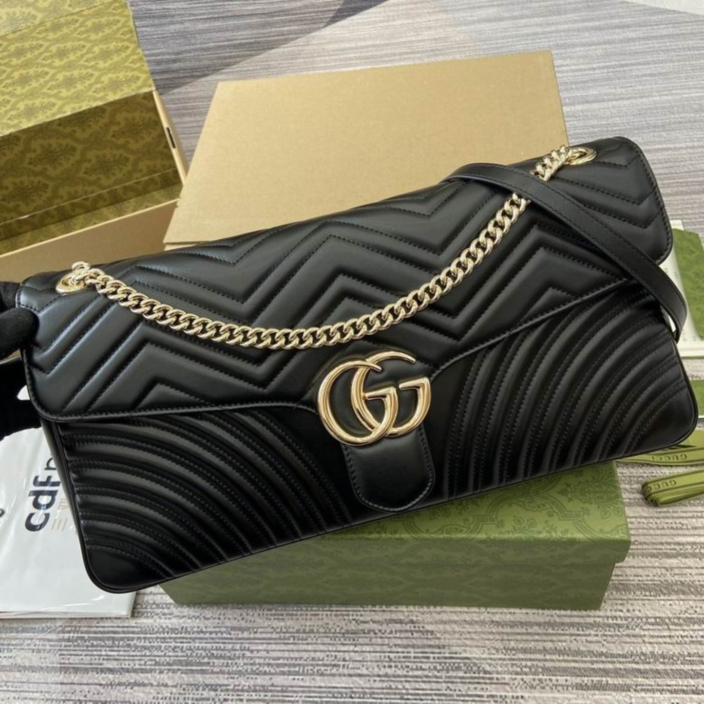 Bolsa GG Marmont Grande Preto 40cm
