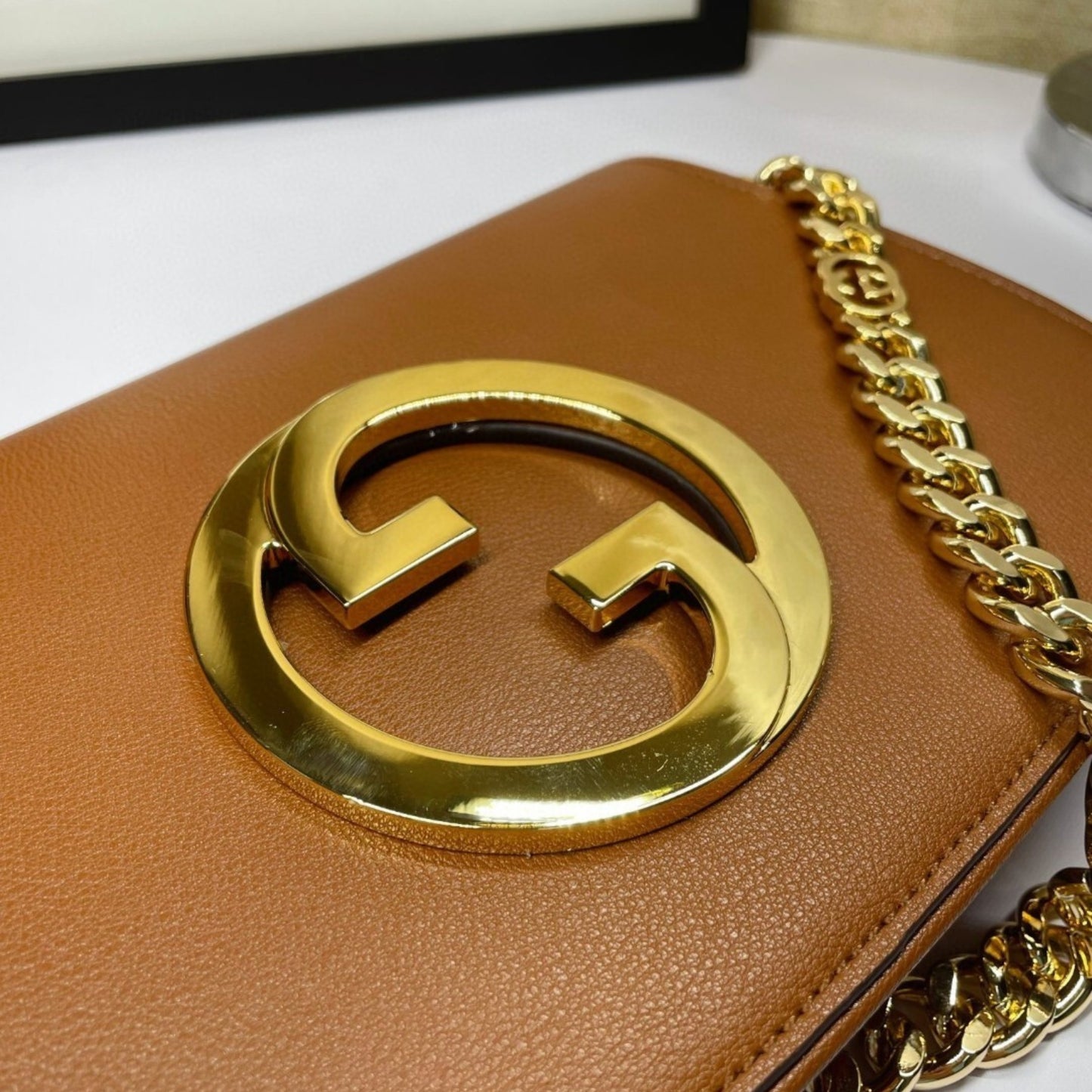 Bolsa GG Blondie Marrom logo dourado