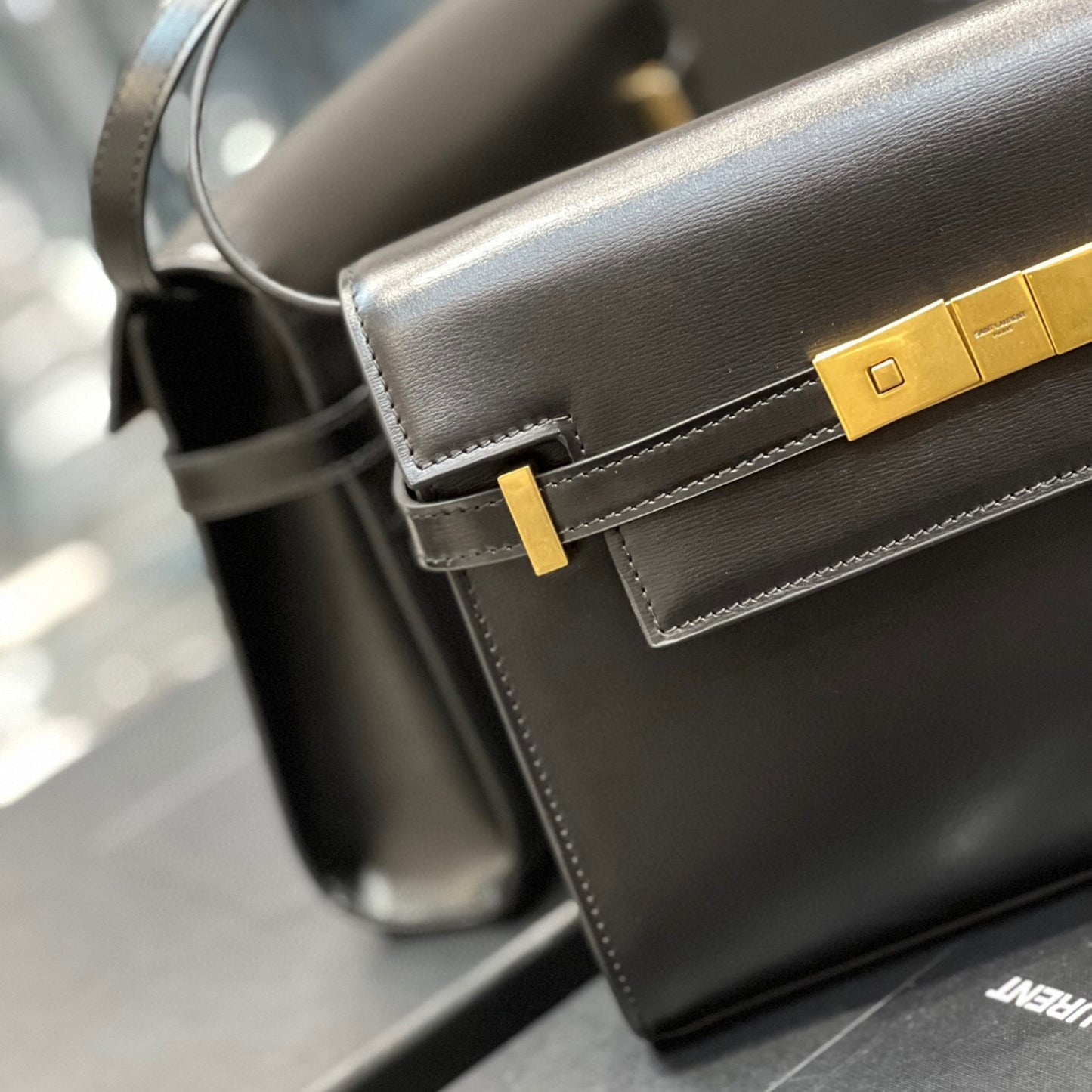 Bolsa YSL Manhattan Preta pequena