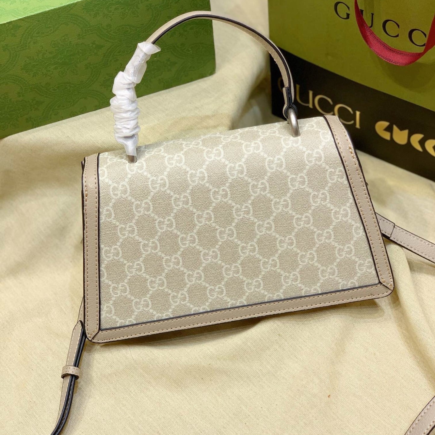 Bolsa GG Dionysus clara perquena 24cm