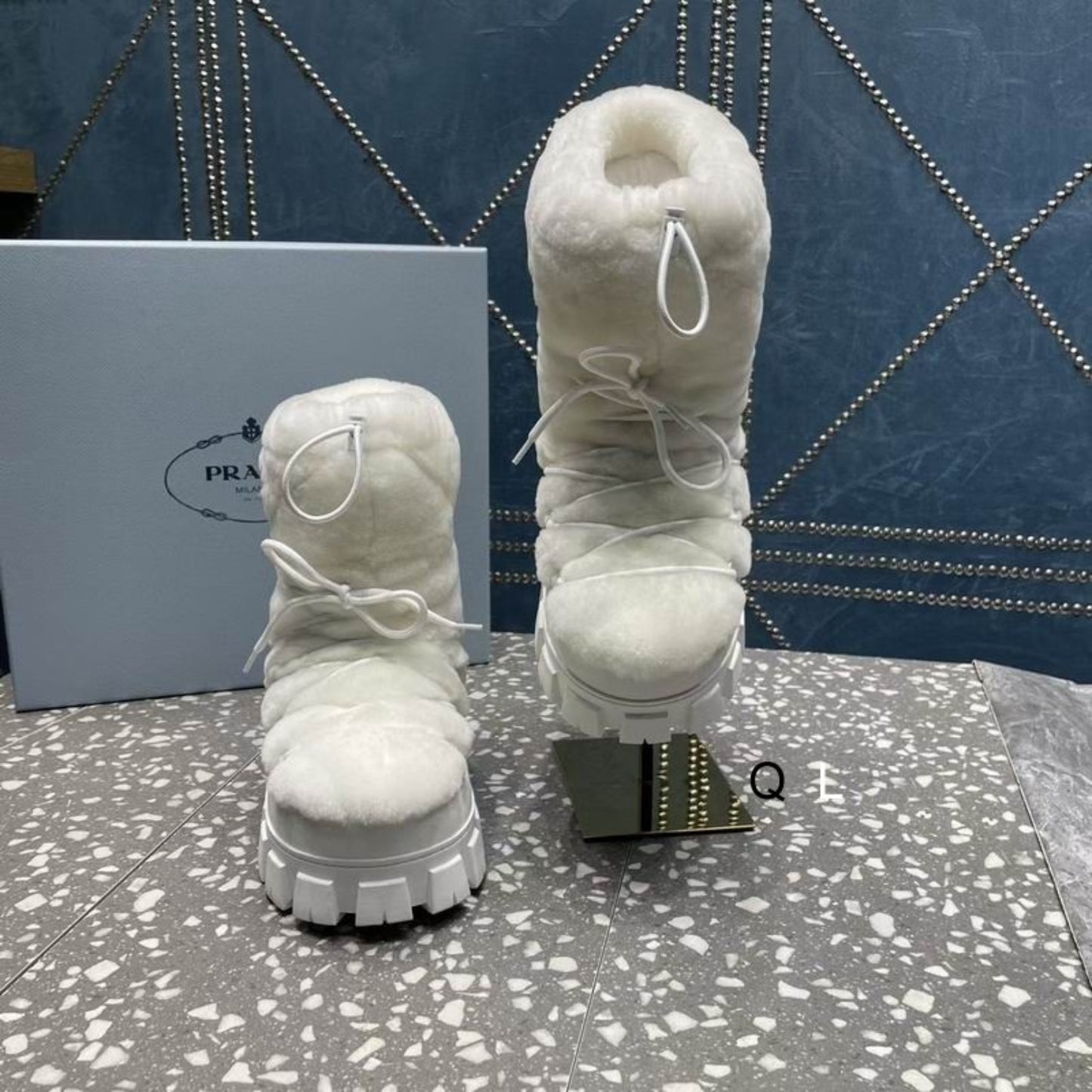 Bota PRD Apres Branco com Pelos