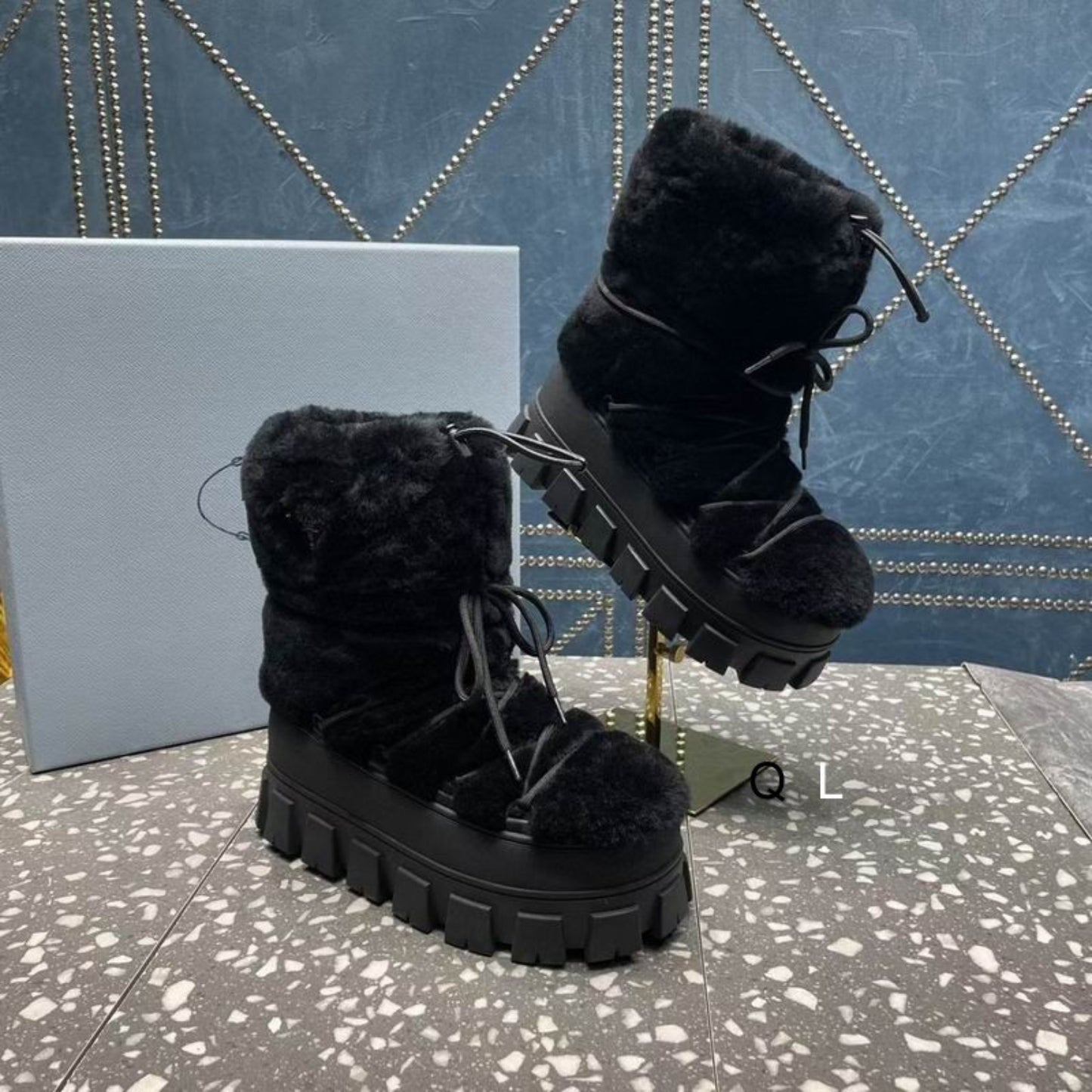 Bota PRD Apres Preto com Pelos