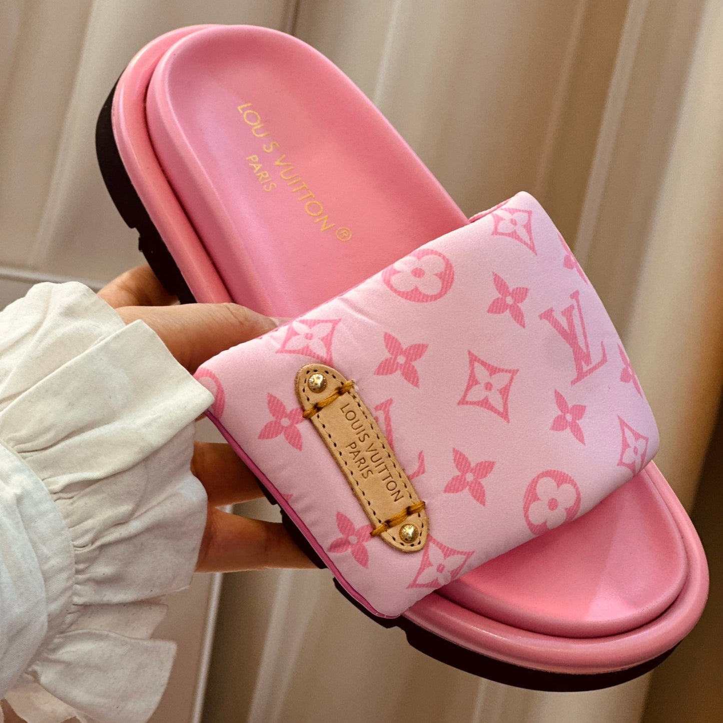 Chinelo Lv pool pillow flat comfort Rosa