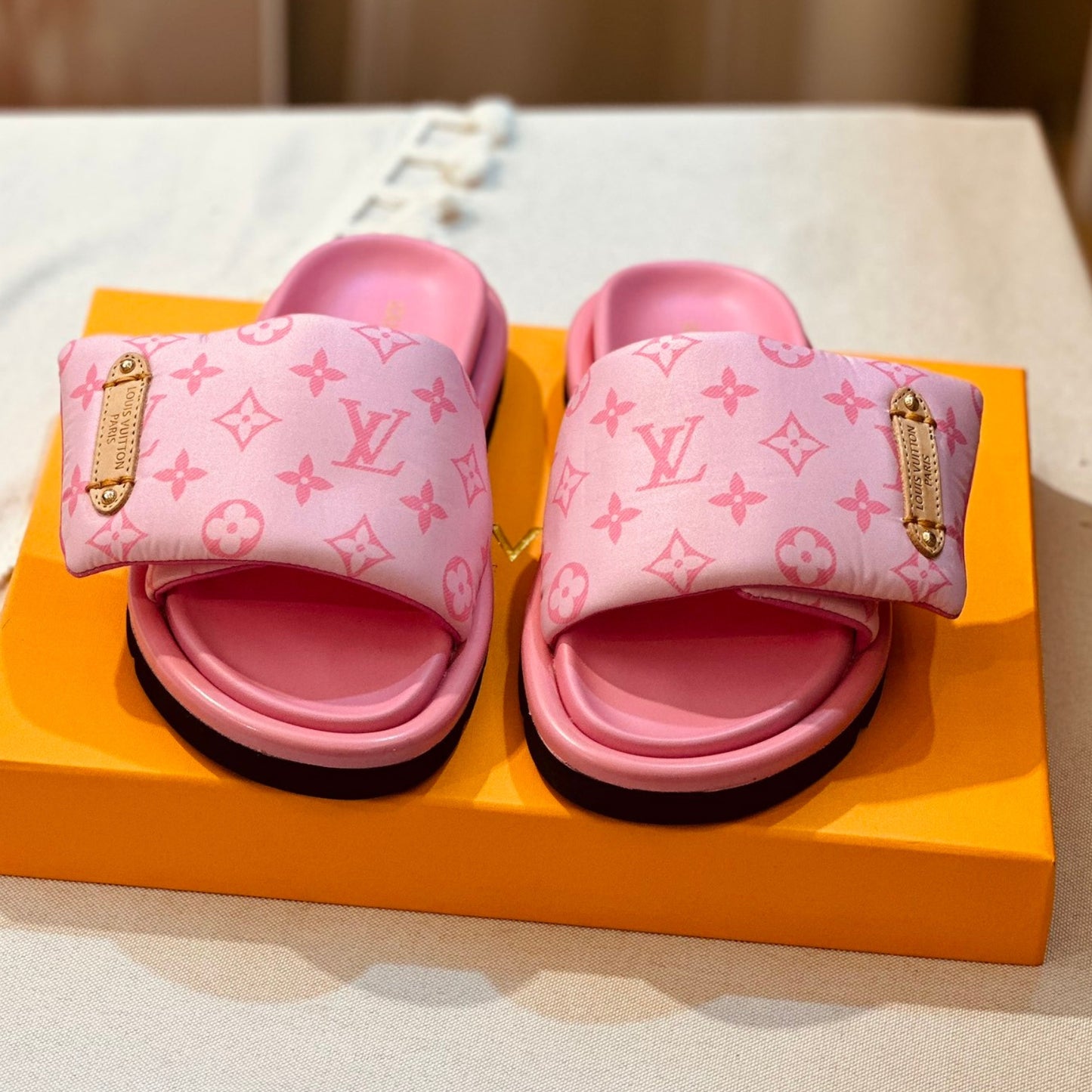 Chinelo Lv pool pillow flat comfort Rosa