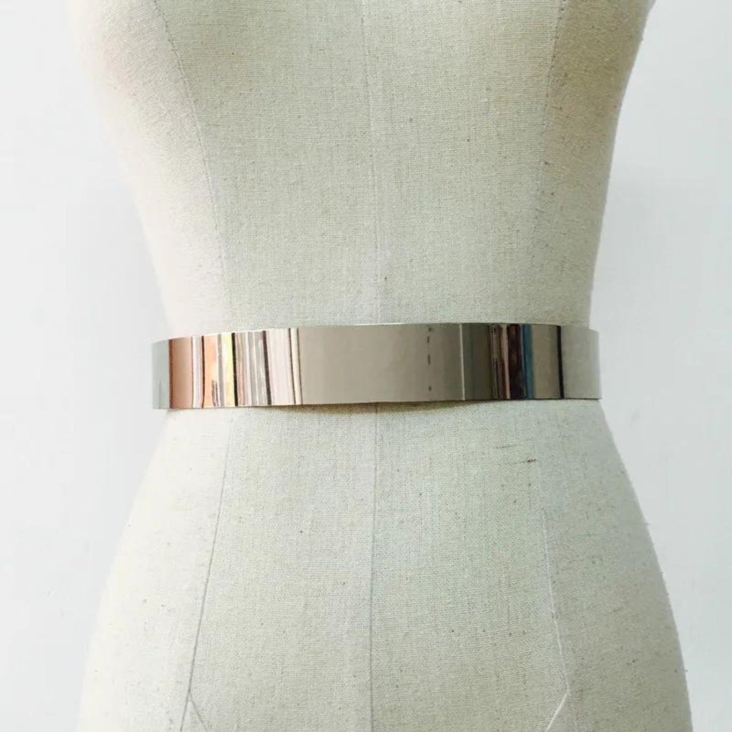 Cinto Feminino Dourado Luna Gold