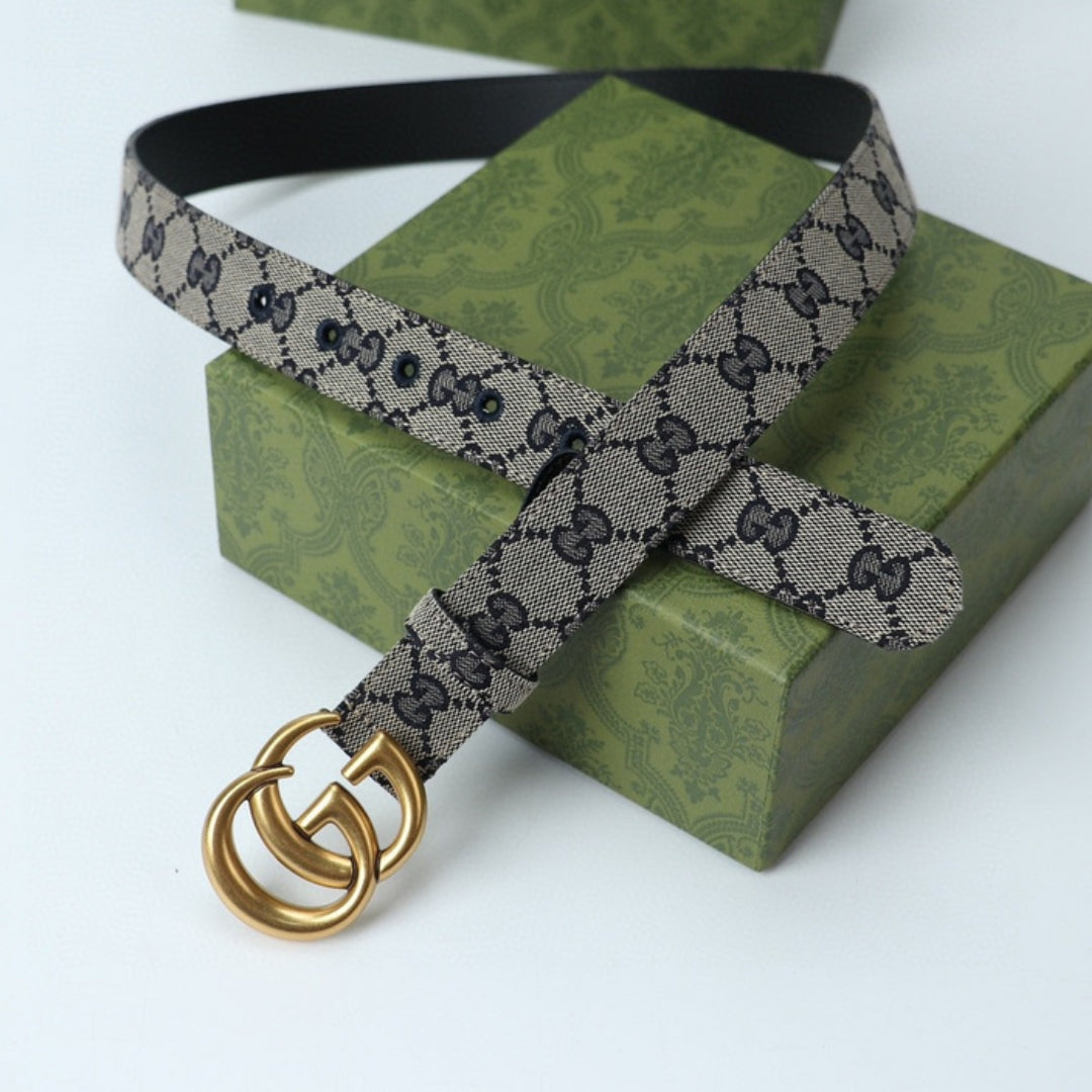 Cinto GG Canvas Claro com Dourado 3cm de largura