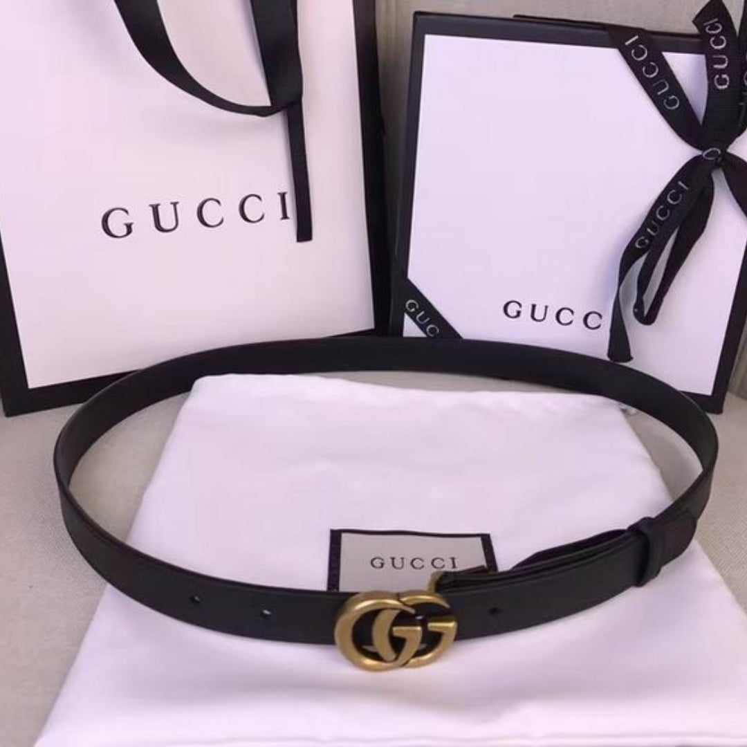 Cinto GG preto com dourado 2cm de largura