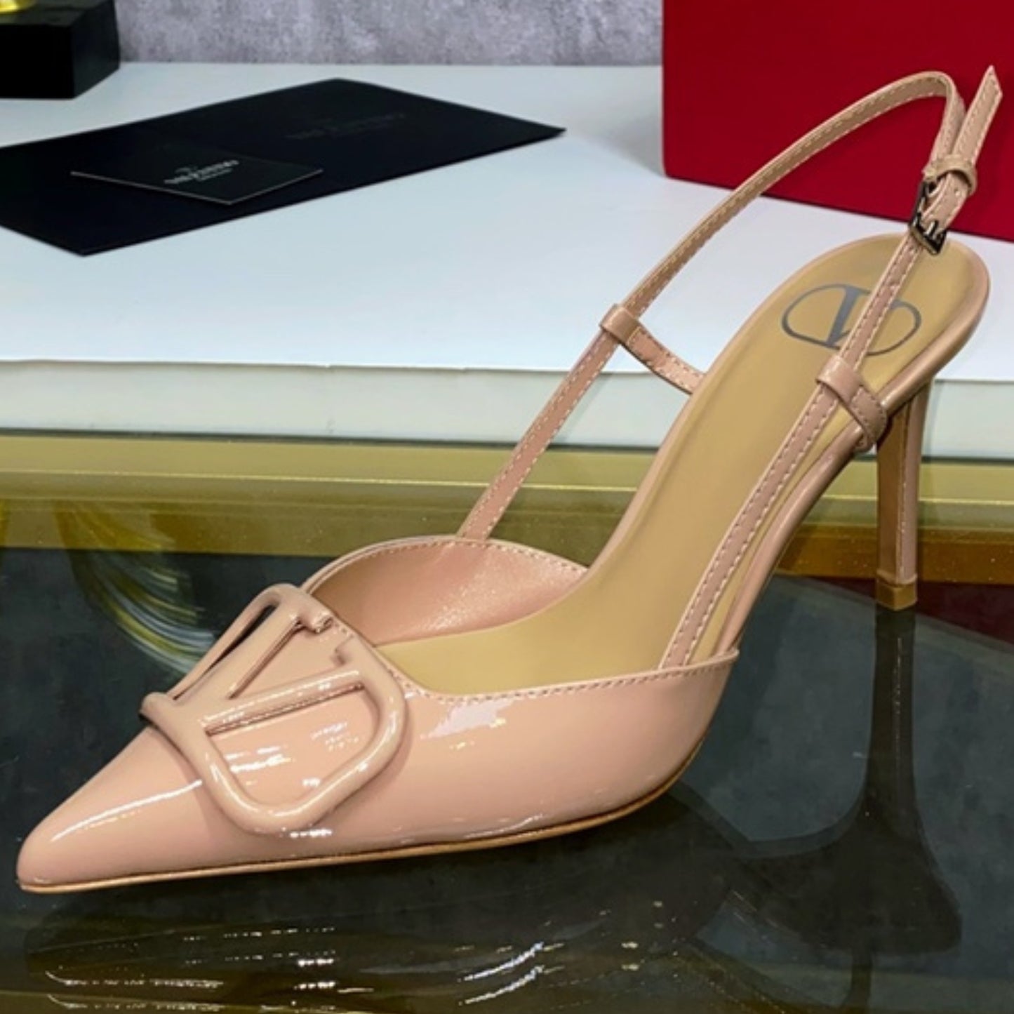 Scarpin VLT Rosa Couro com detalhes Salto 9cm