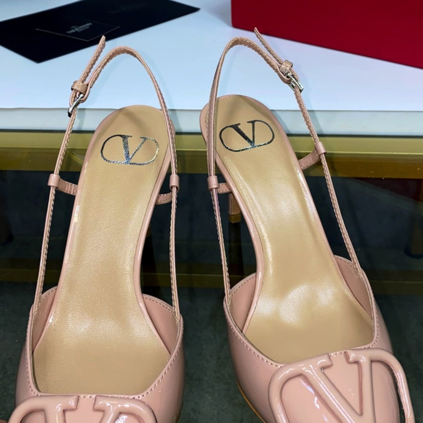 Scarpin VLT Rosa Couro com Logo frontal Salto 8cm