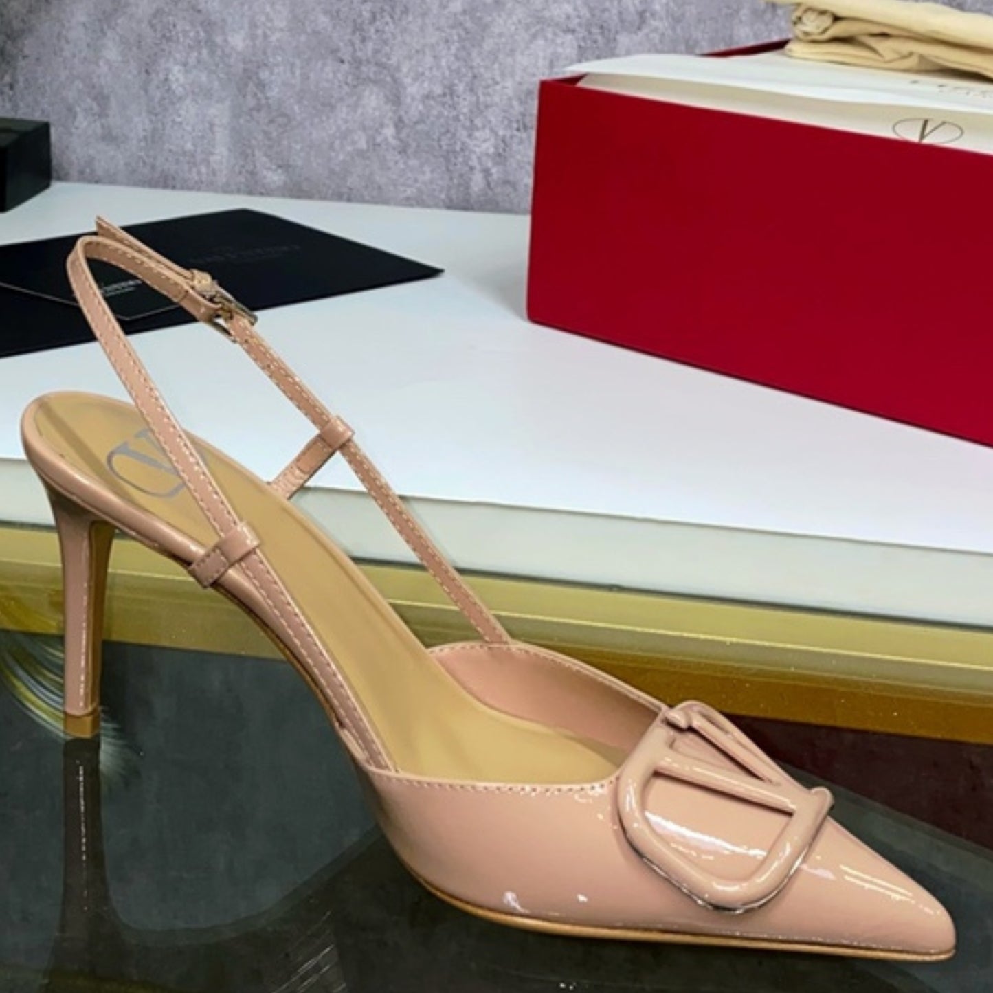 Scarpin VLT Rosa Couro com detalhes Salto 9cm
