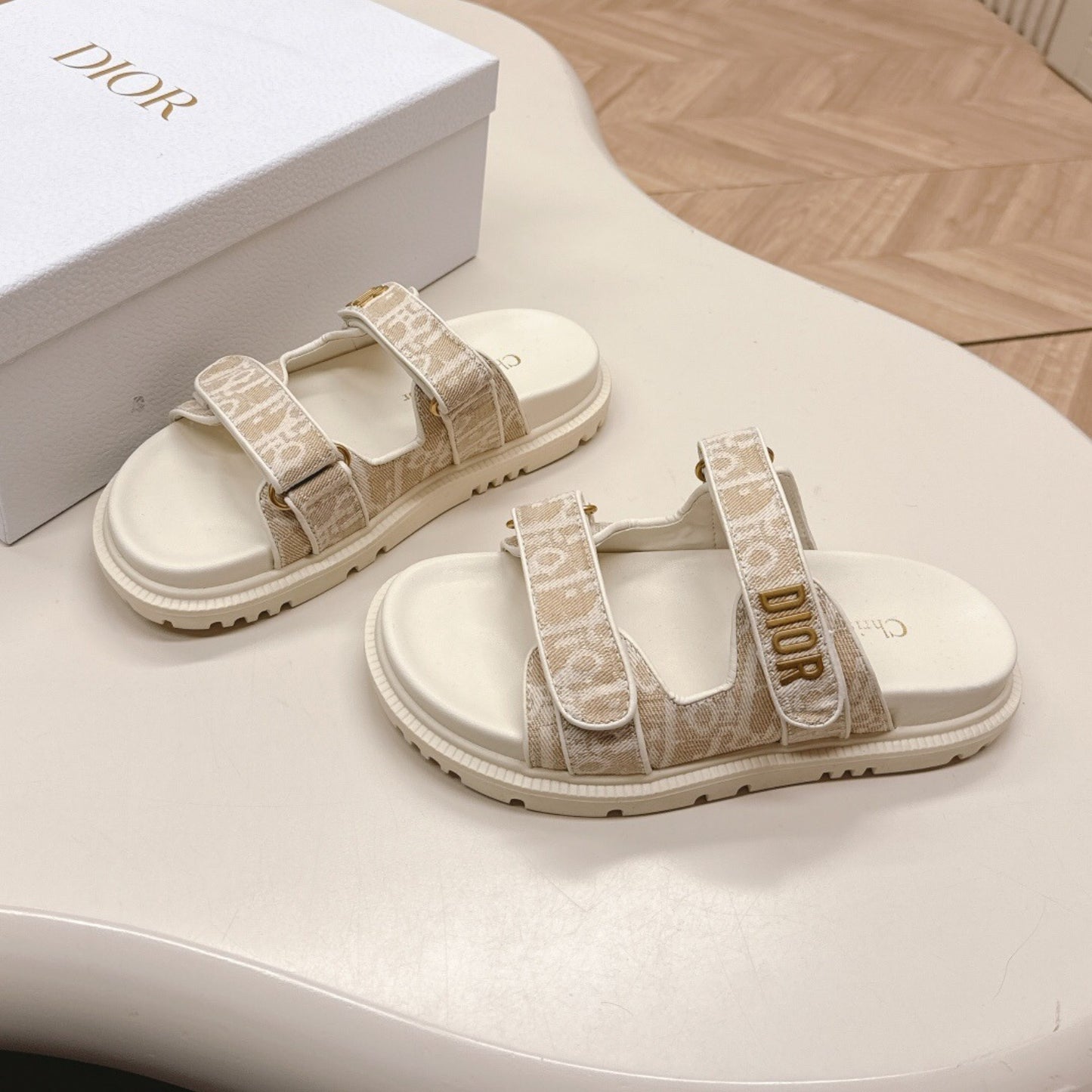 Sandalia Dio Dioract Slide Branco e Bege