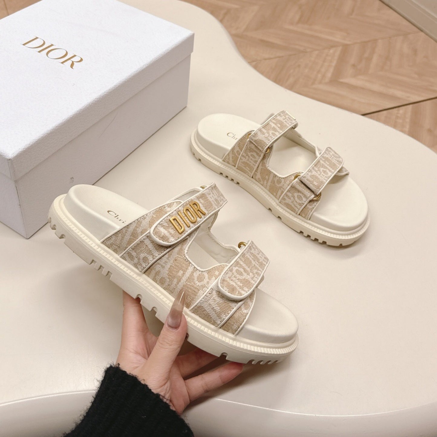 Sandalia Dio Dioract Slide Branco e Bege