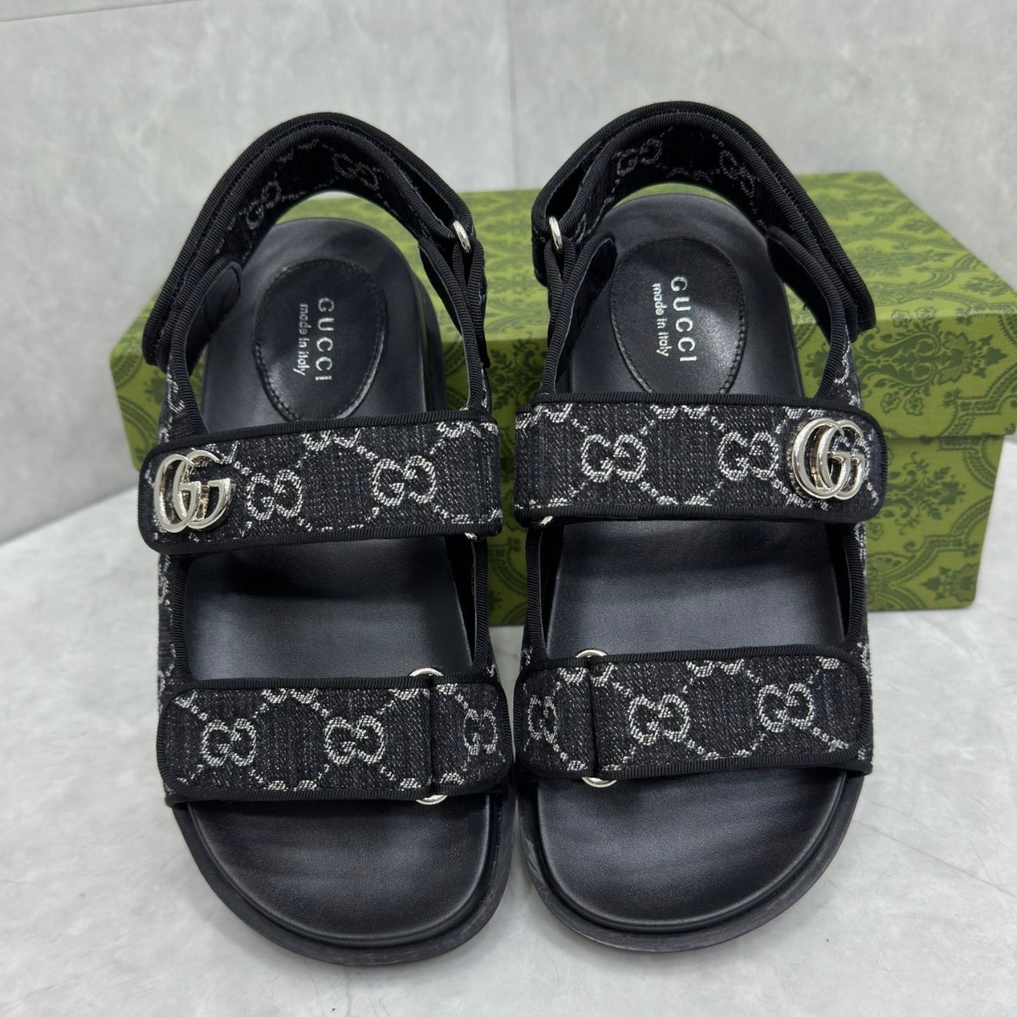 Sandália GG Slider com Double GG Preto com Branco Calcanhar