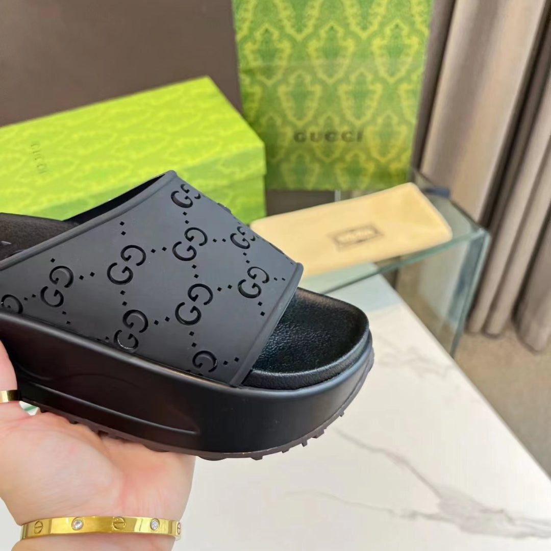 Chinelo Slide GG Preto Canvas Detalhes