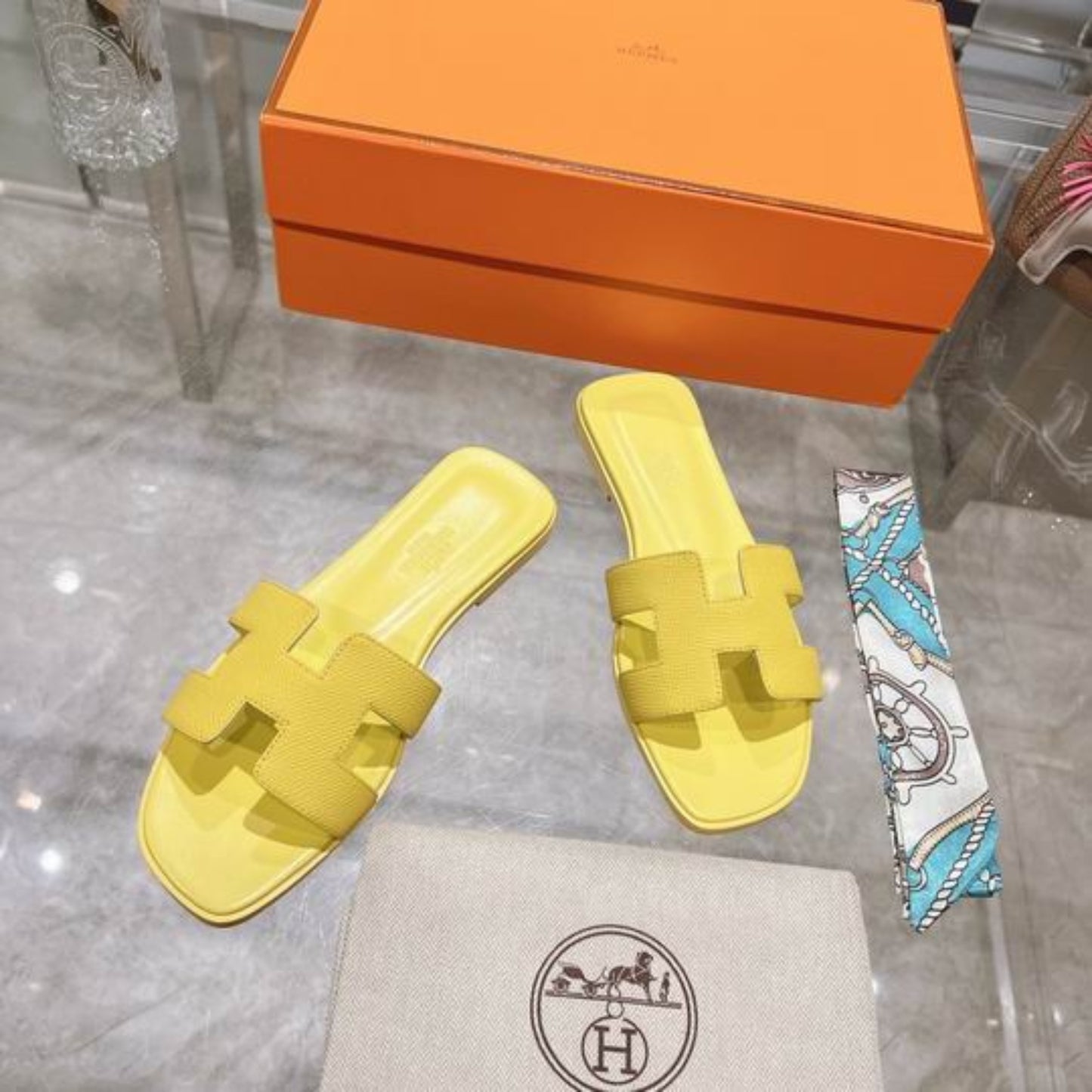 Sandália HRMS Oran Amarelo Claro