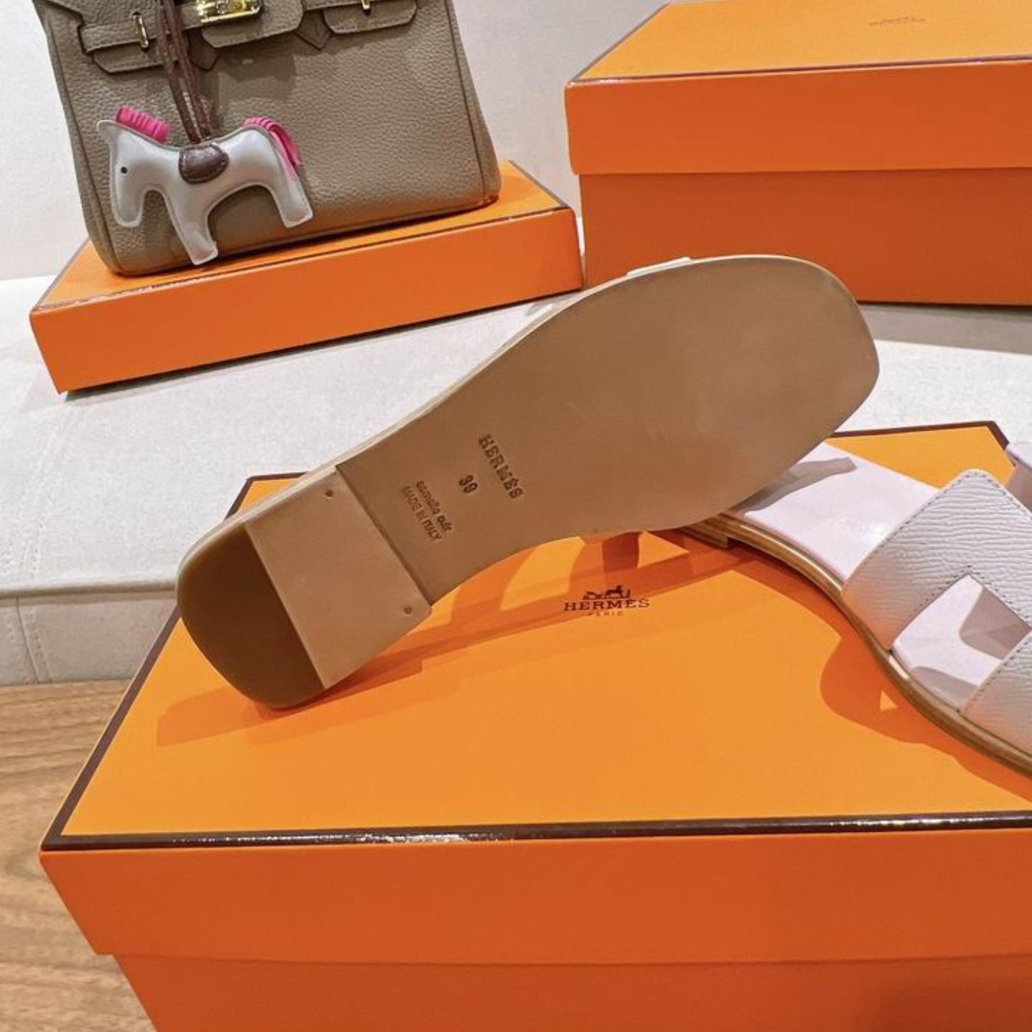 Sandália HRMS Oran Off White