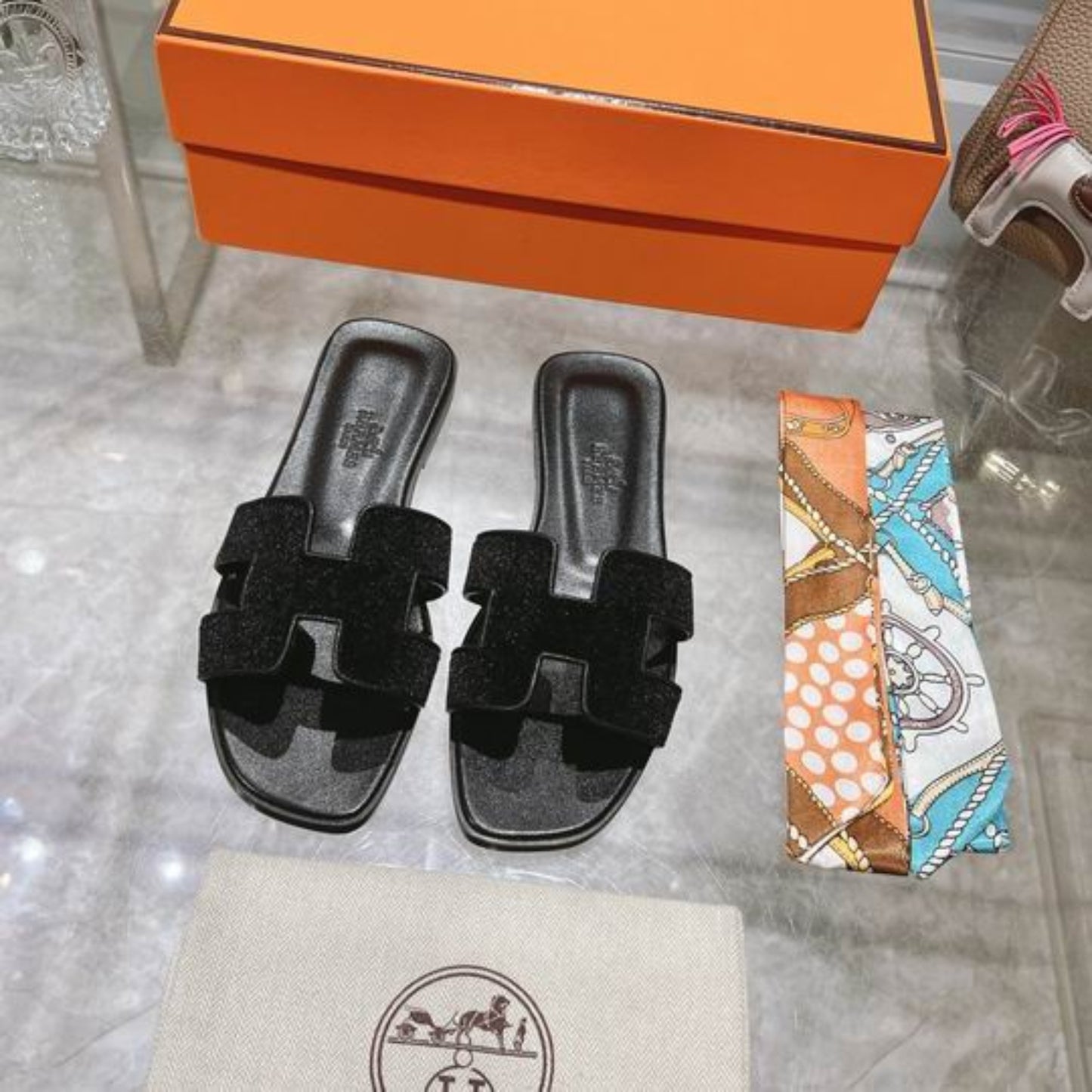 Sandália HRMS Oran Preto Carmuça