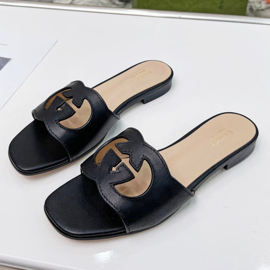 Sandalia GG de couro com Interlocking GG Preto