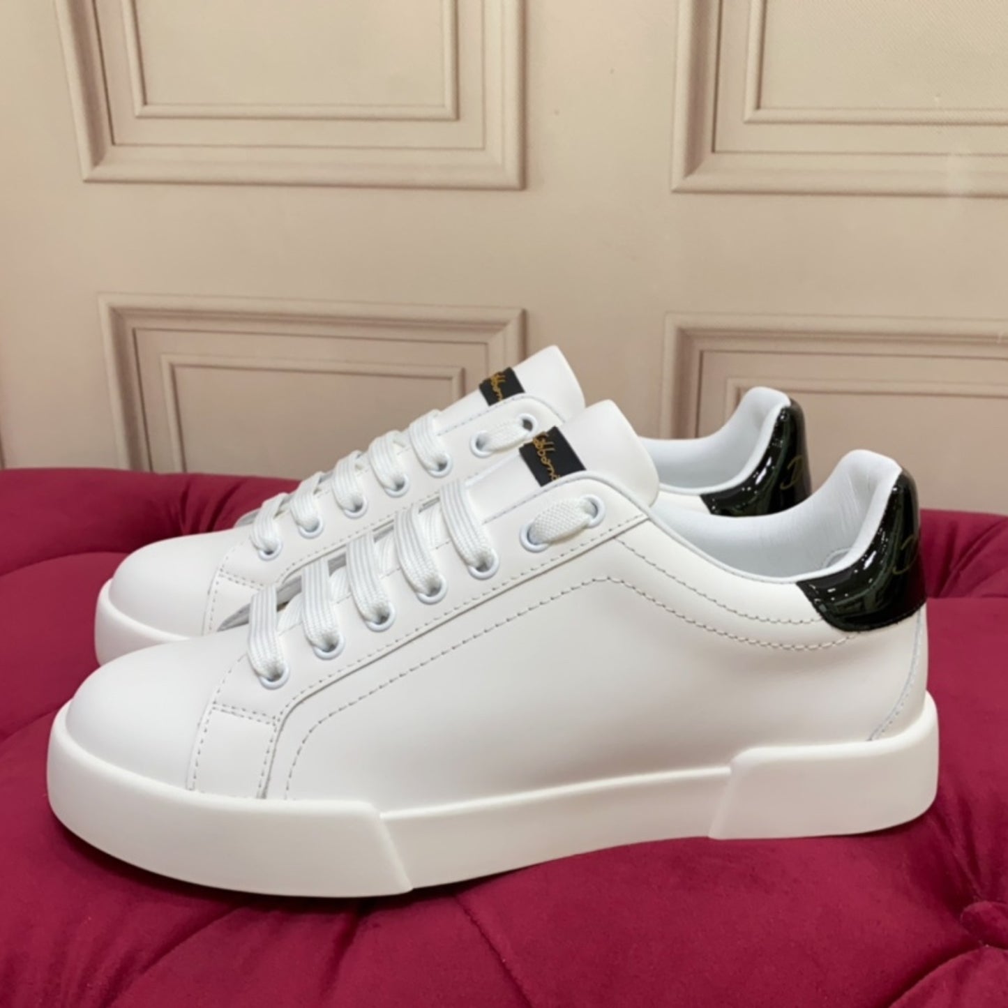 Tenis DG Portofino Couro Liso Branco com Preto