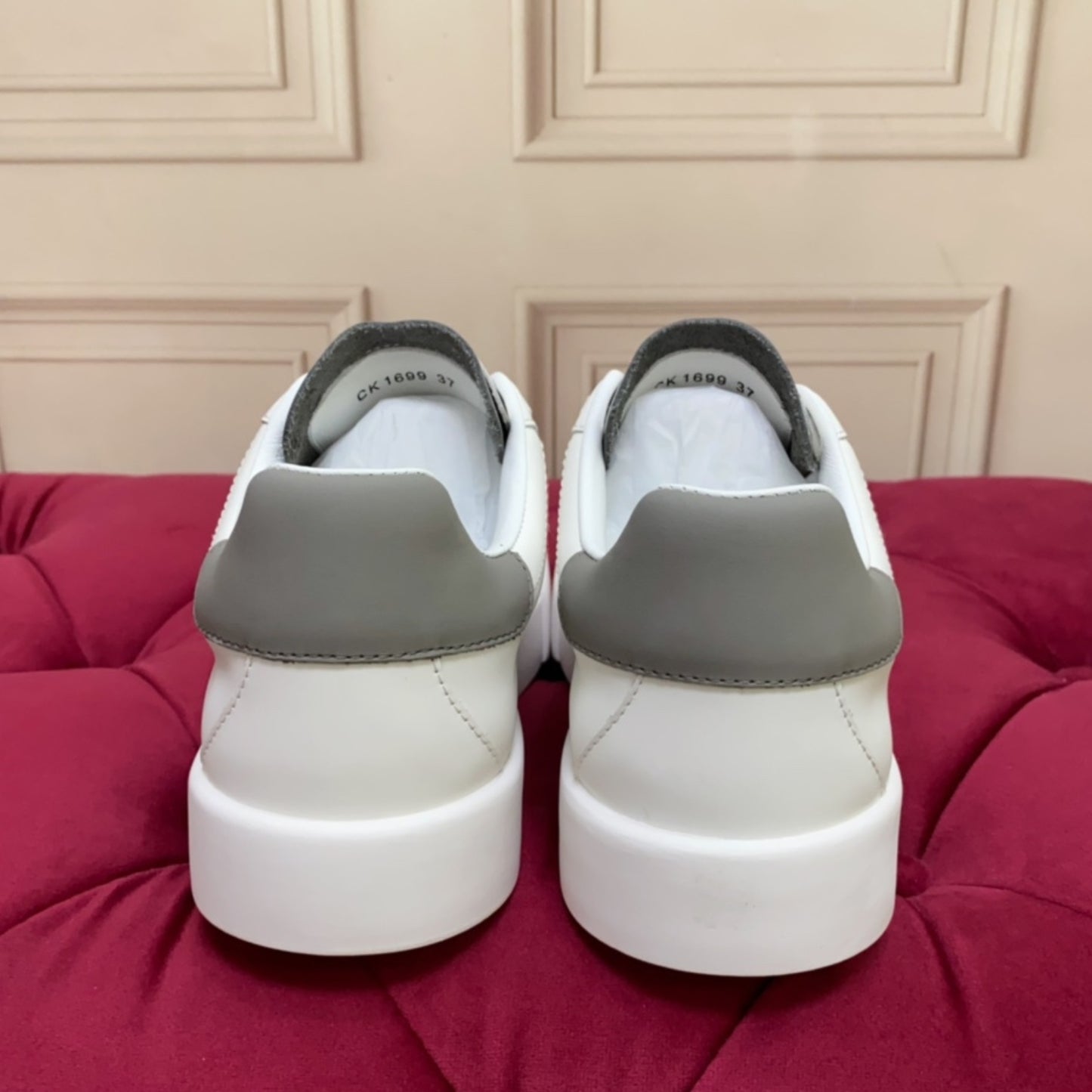 Tenis DG Portofino Couro com logo Branco com Cinza