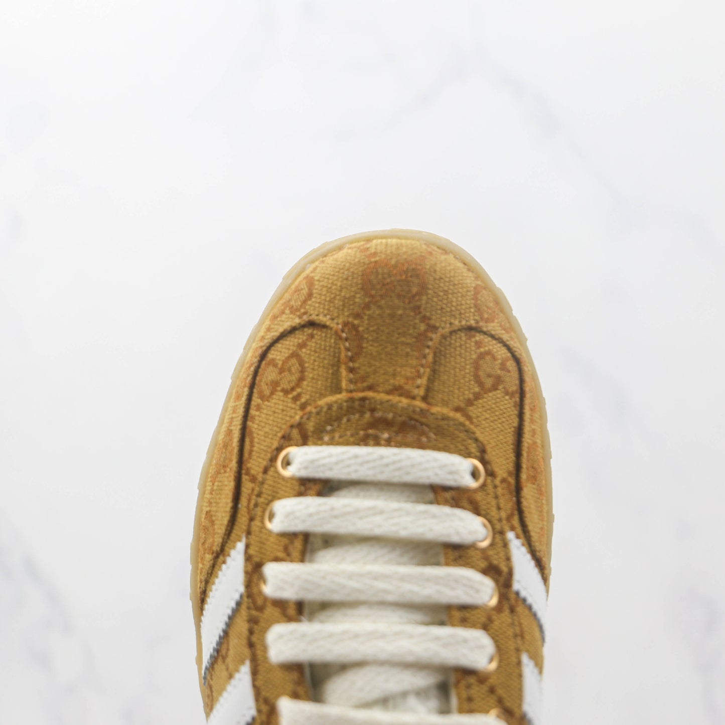 Tenis GG x Ads Gazelle Bege e Vermelho