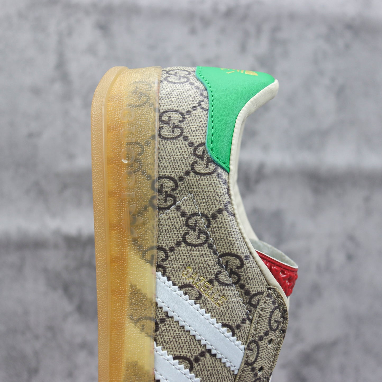 Tenis GG x Ads Gazelle Canvas com Verde e Vermelho