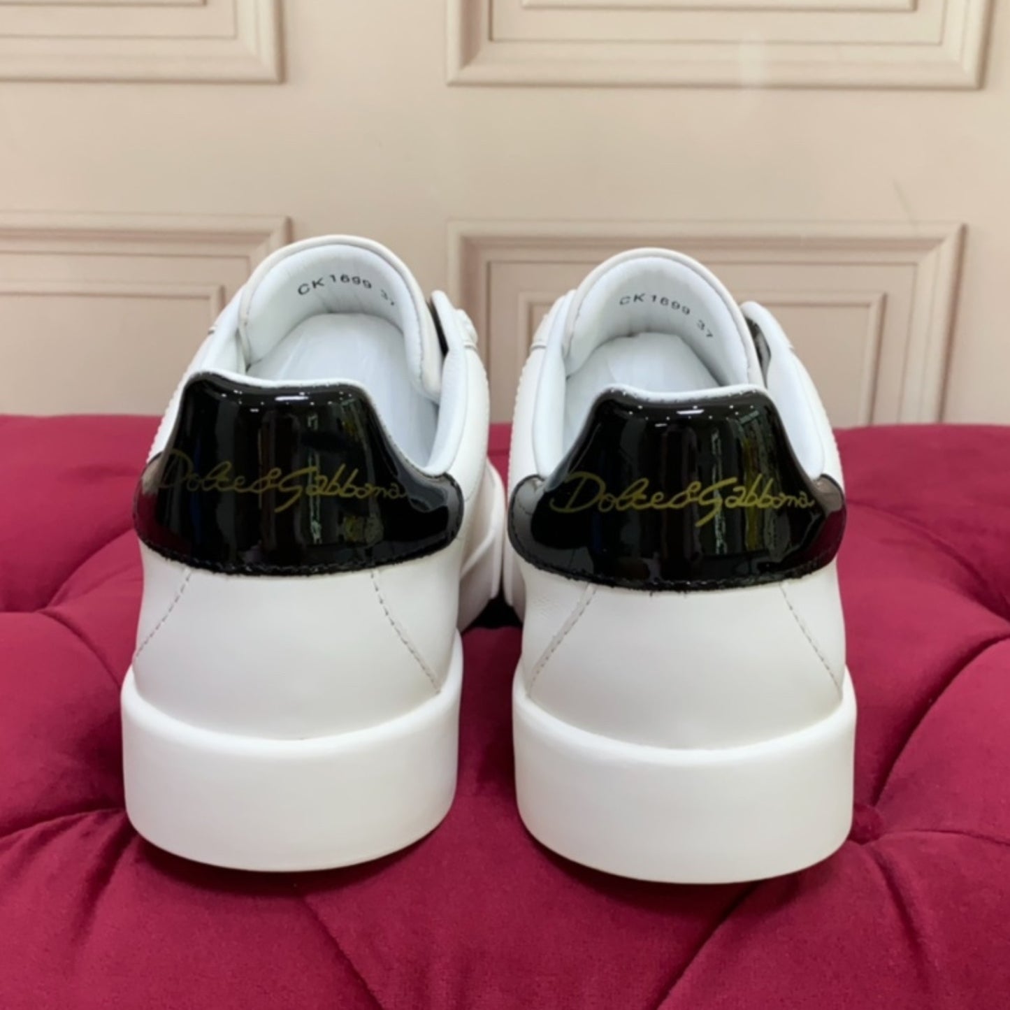 Tenis DG Portofino Couro Liso Branco com Preto