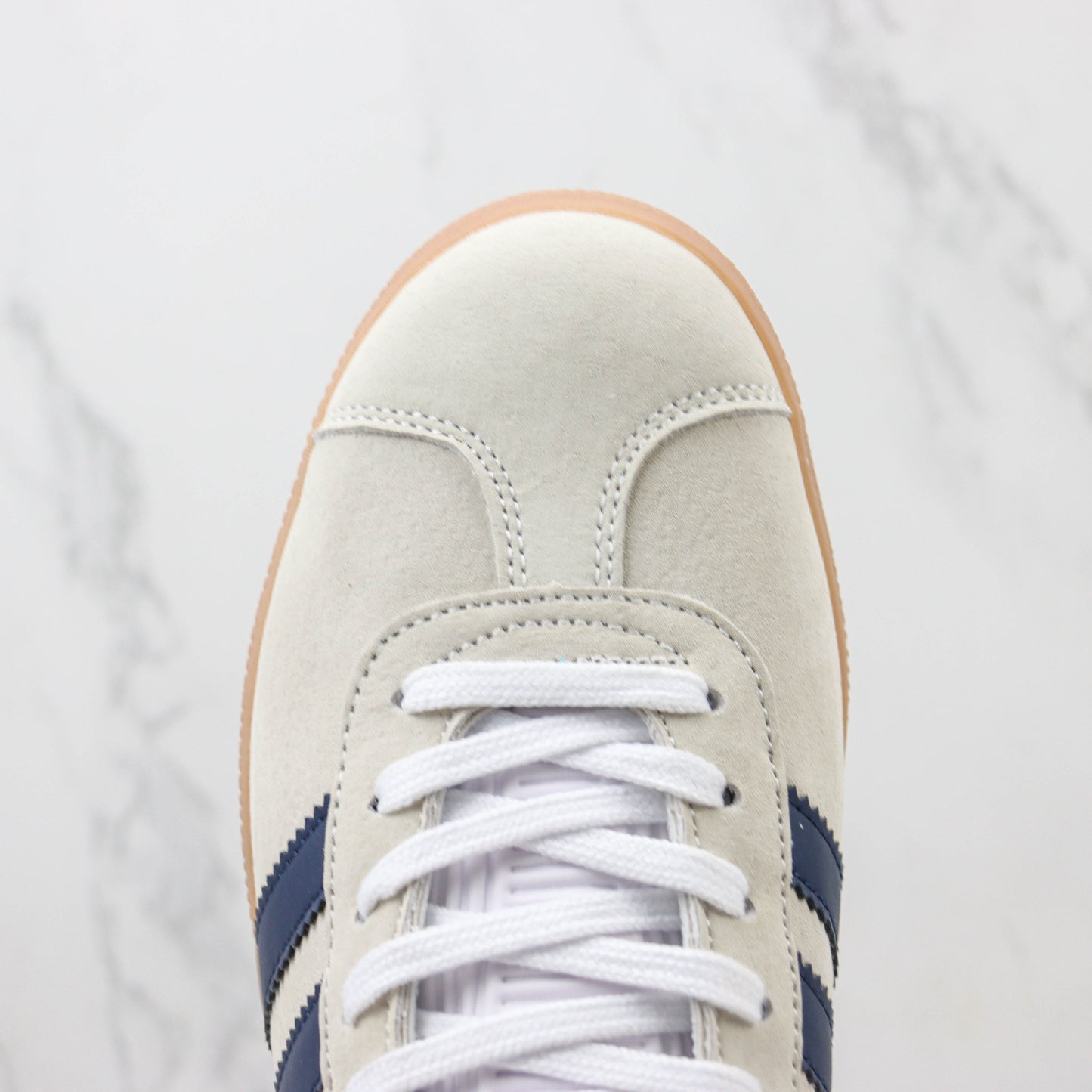 Tenis Ads Gazelle Creme com Vermelho