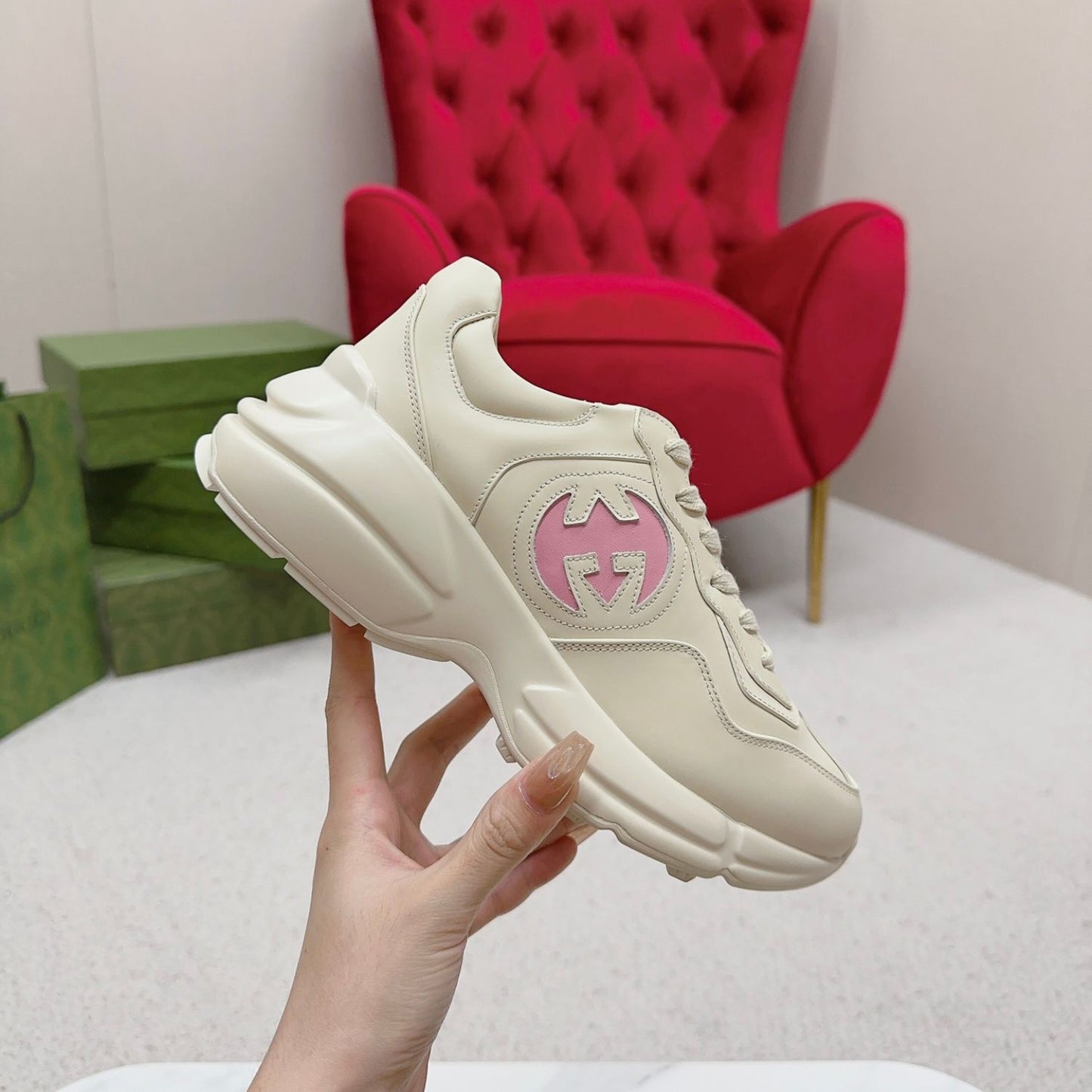 Tenis GG Rhyton com Rosa